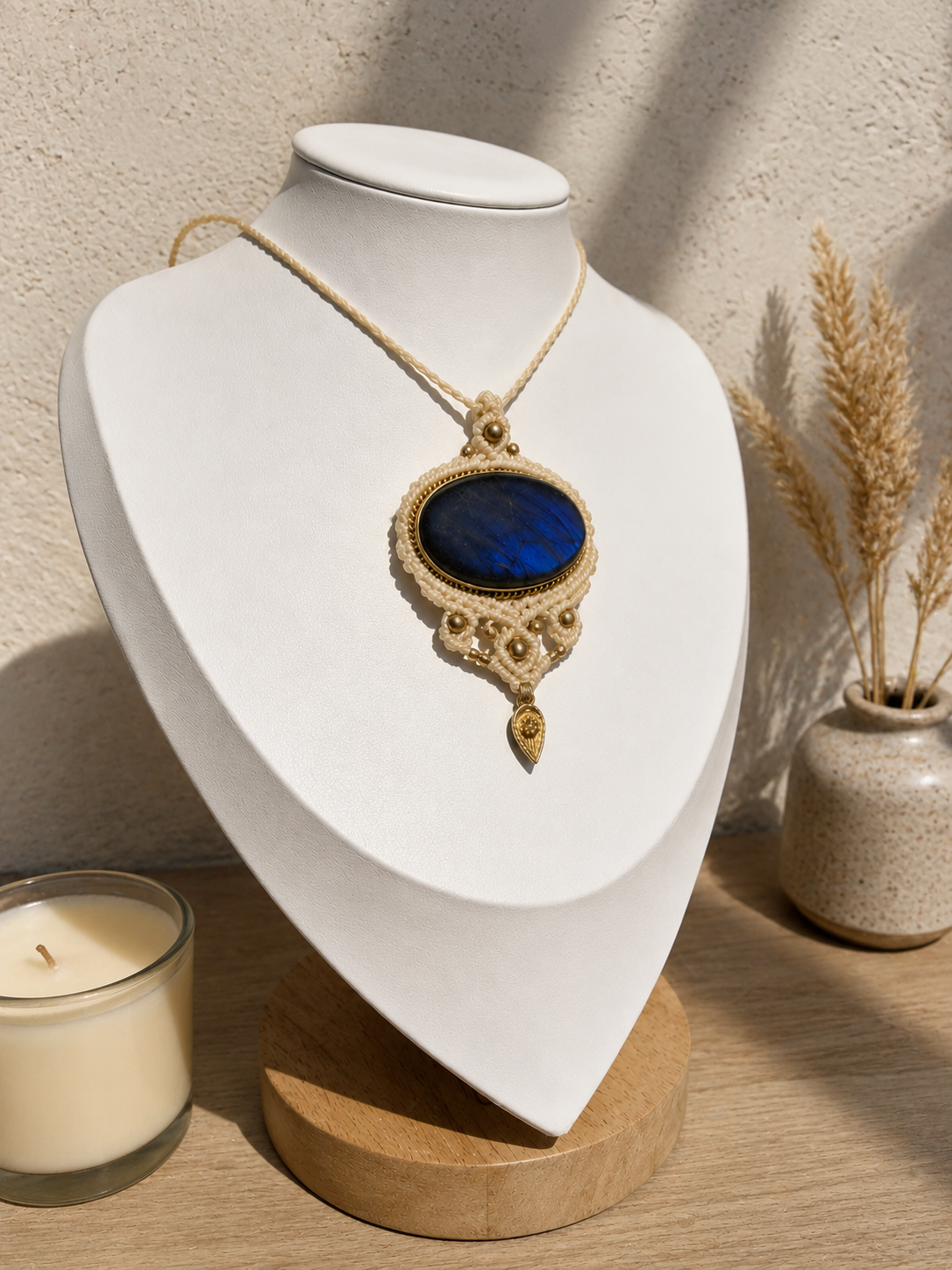 Labradorite pendant