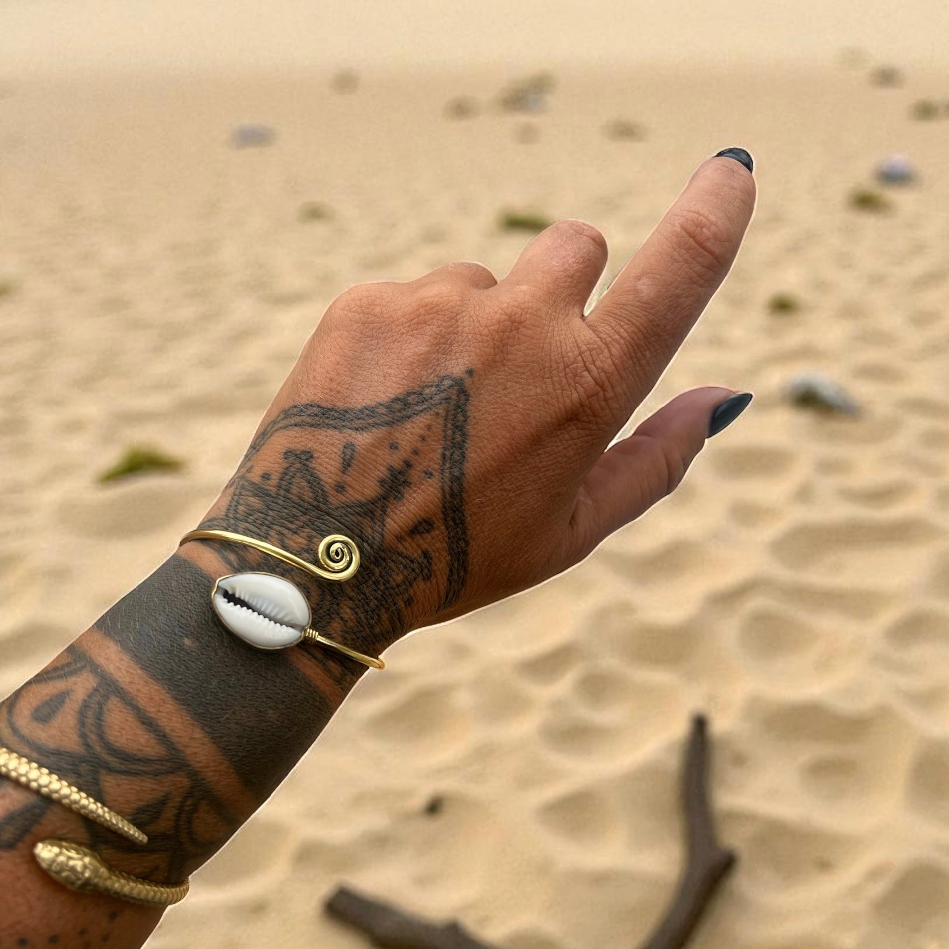 Shell bracelet