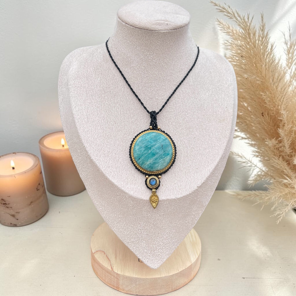 Amazonite and Labradorite Macrame pendant