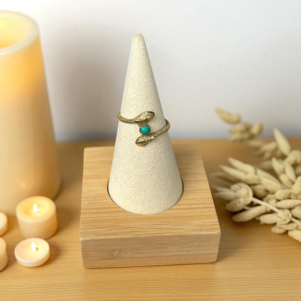 Spirt of the snake ring