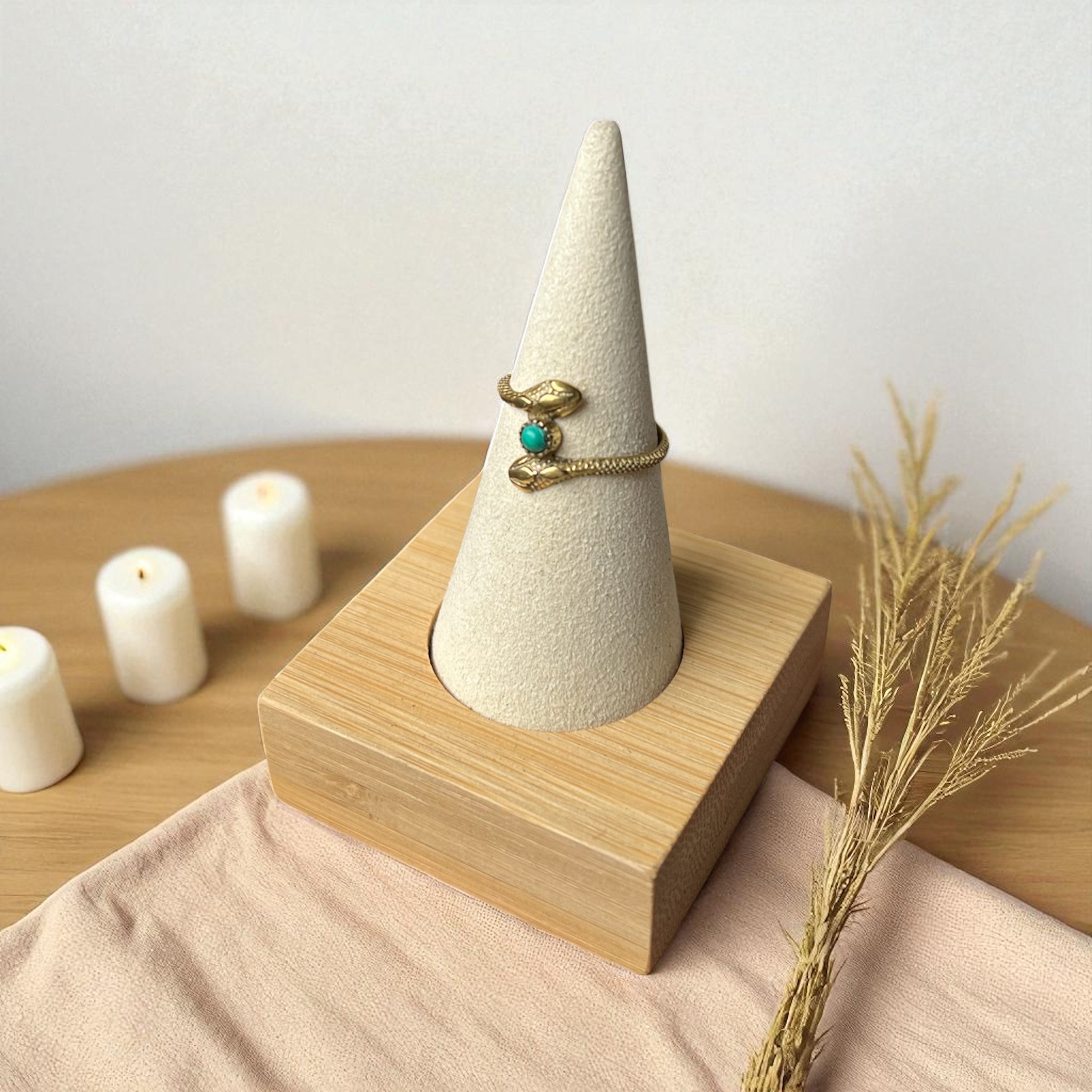 Spirt of the snake ring