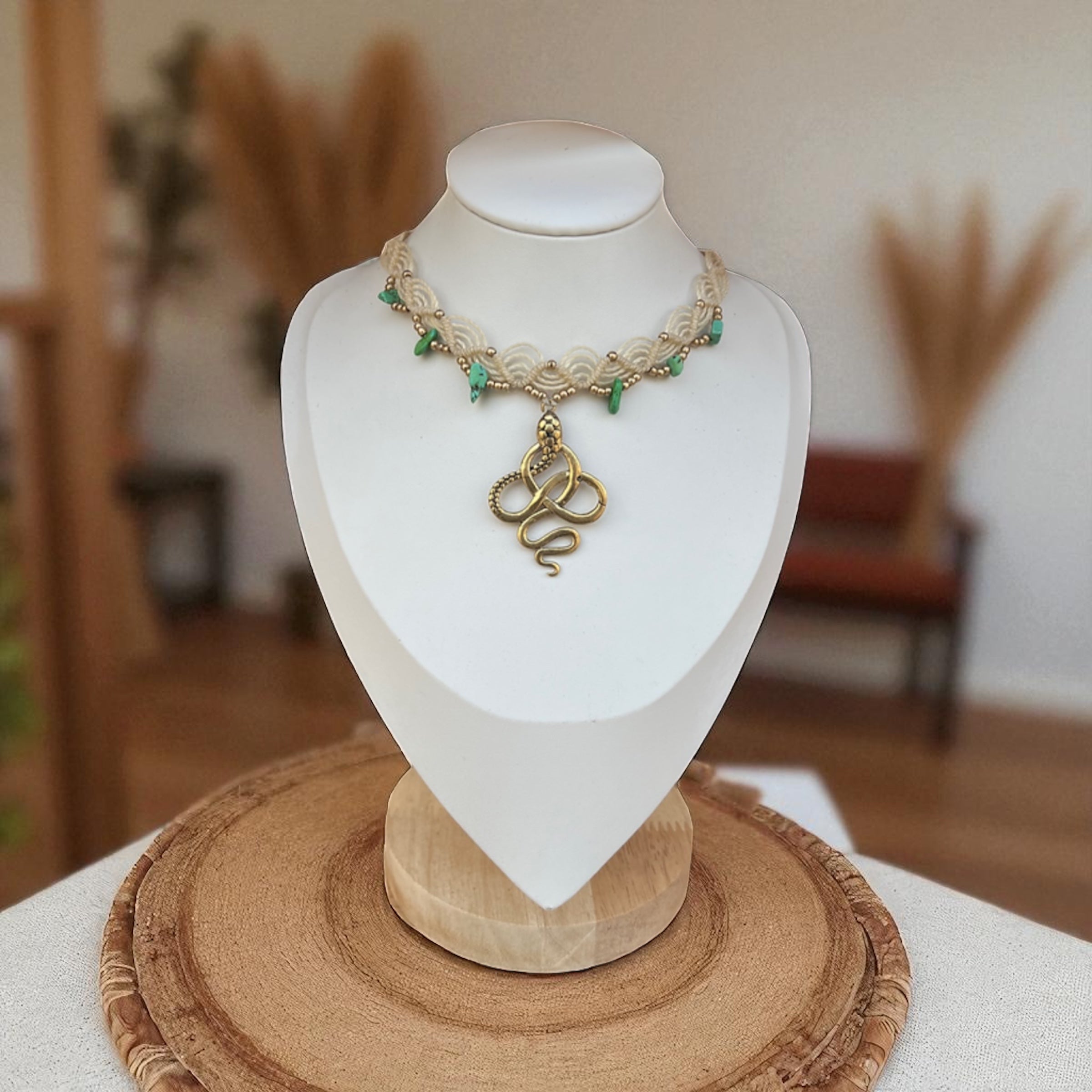 Snake chocker- wisdom and transformation  | Made by Serenella