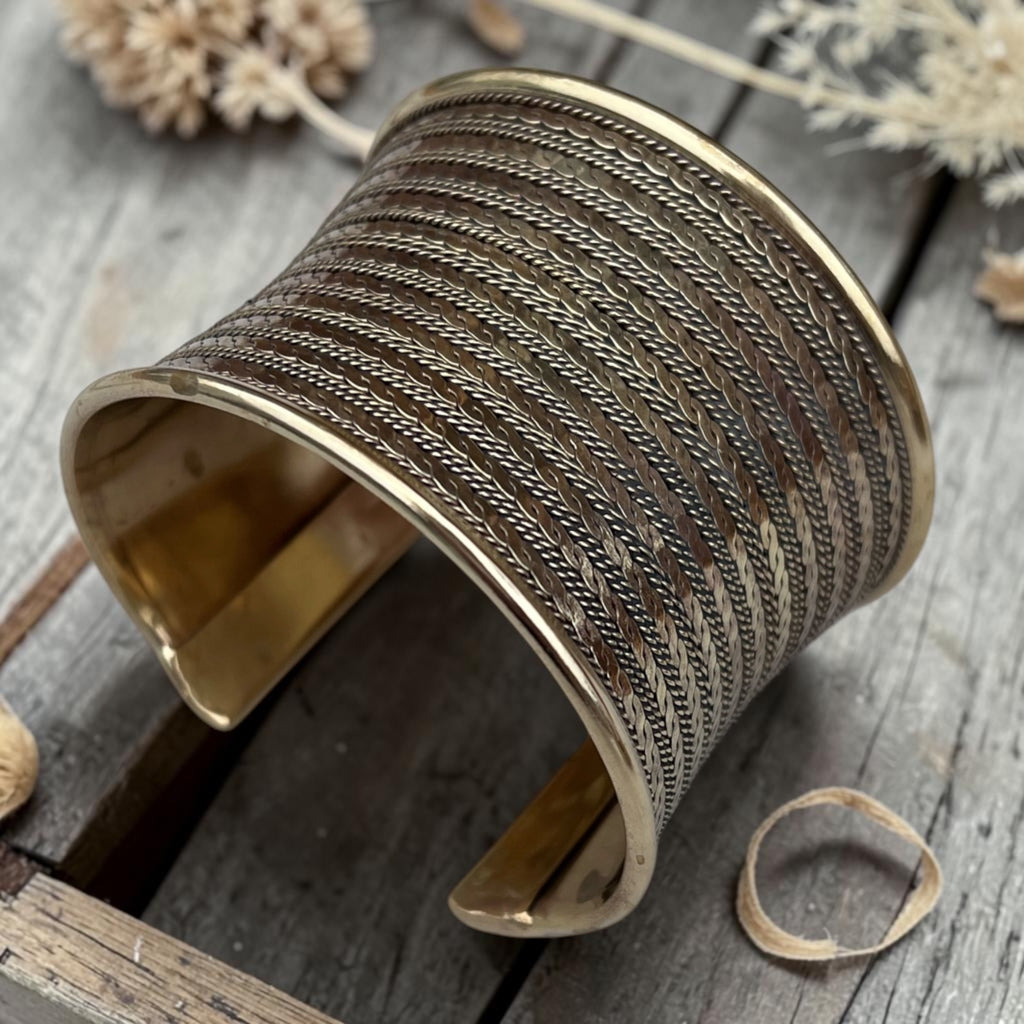 Brass bracelet - Statement Cuff